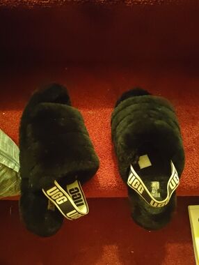 UGG Black Faux-Fur Slide Sandals with Logo Strap